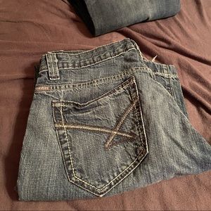 Women’s Bailey cinch jeans